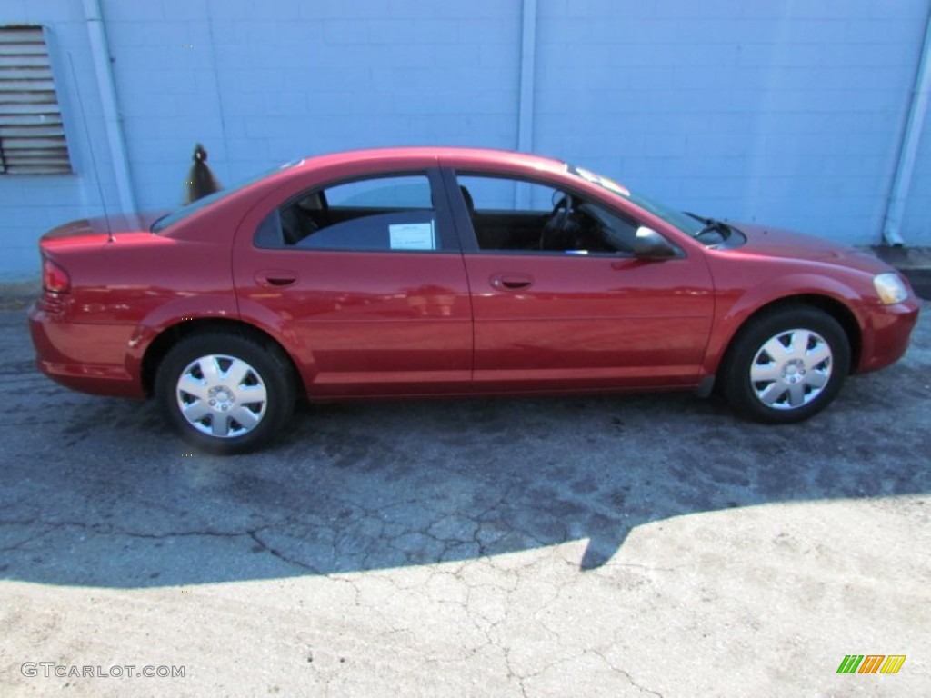 2002 Stratus SE Sedan - Inferno Red Pearl / Sandstone photo #3