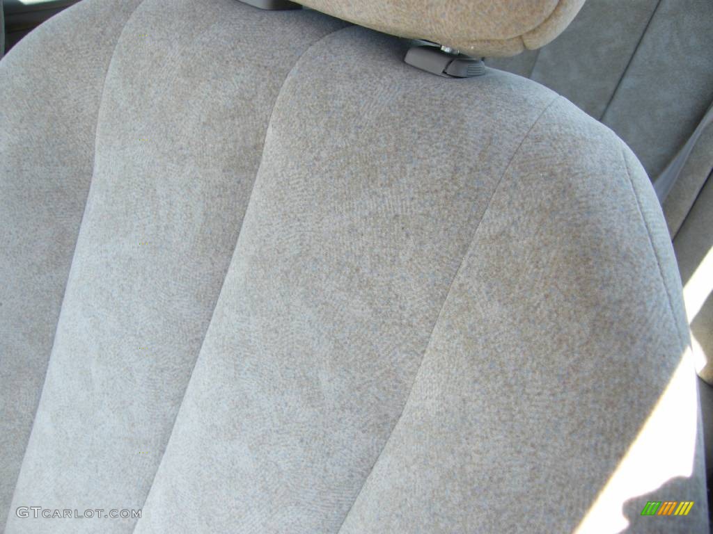 2002 Elantra GLS Sedan - Champagne Beige / Beige photo #4