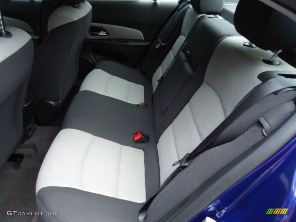 2012 Chevrolet Cruze LS Rear Seat Photo #67907591
