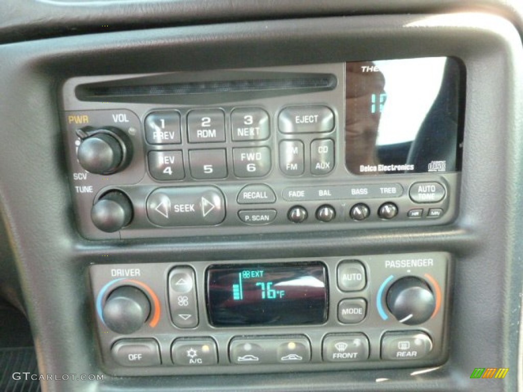 1999 Chevrolet Corvette Coupe Audio System Photo #67908347