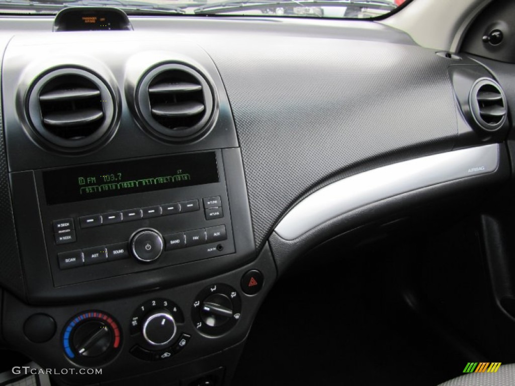 2010 Aveo Aveo5 LS - Sport Red / Charcoal photo #12