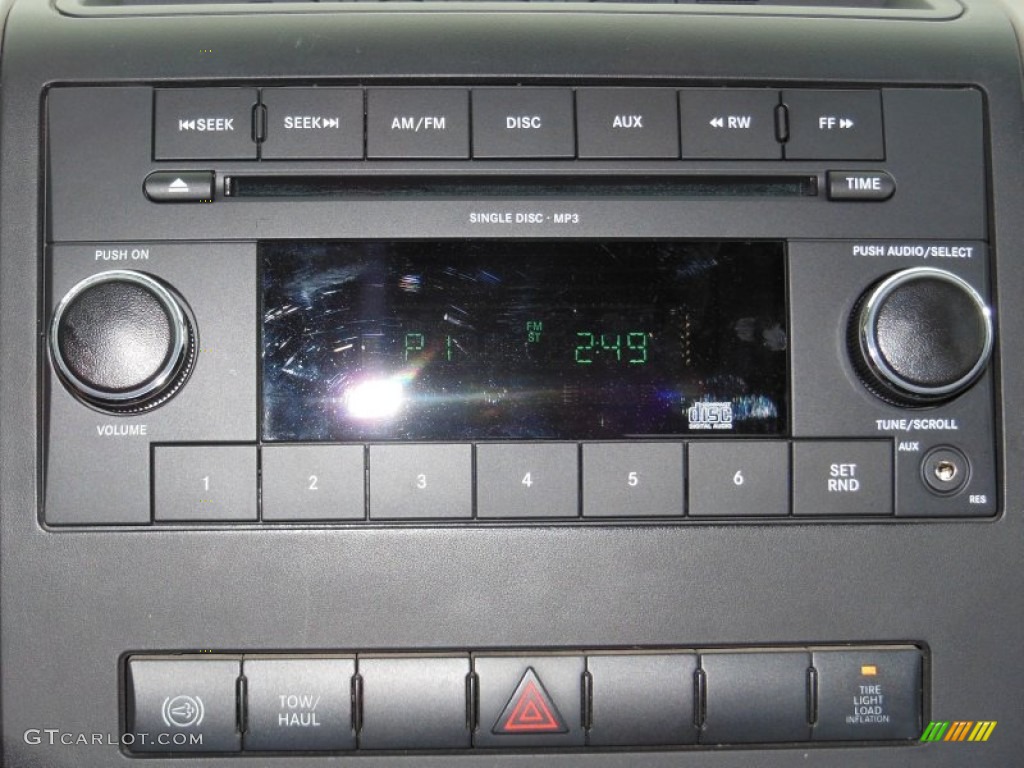 2010 Ram 2500 ST Crew Cab 4x4 - Austin Tan Pearl / Dark Slate/Medium Graystone photo #18