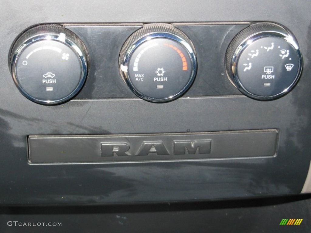 2010 Ram 2500 ST Crew Cab 4x4 - Austin Tan Pearl / Dark Slate/Medium Graystone photo #19