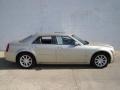 Linen Gold Metallic - 300 C HEMI Photo No. 28