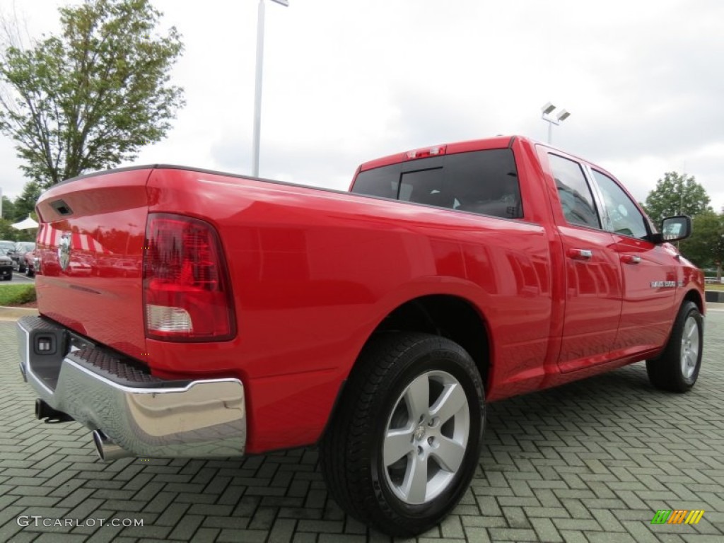 2011 Ram 1500 Big Horn Quad Cab - Flame Red / Dark Slate Gray/Medium Graystone photo #5