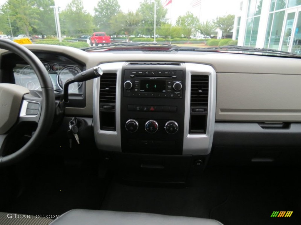 2011 Ram 1500 Big Horn Quad Cab - Flame Red / Dark Slate Gray/Medium Graystone photo #26