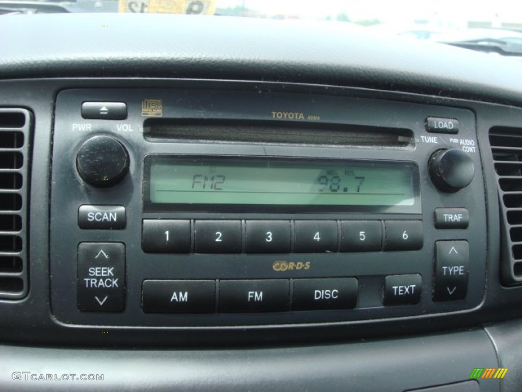 2005 Toyota Corolla XRS Audio System Photos