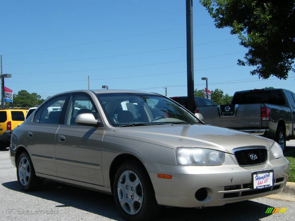 2002 Elantra GLS Sedan - Champagne Beige / Beige photo #14