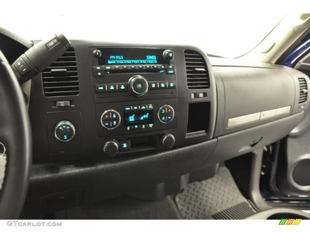 2009 Silverado 2500HD LT Extended Cab 4x4 - Imperial Blue Metallic / Ebony photo #16