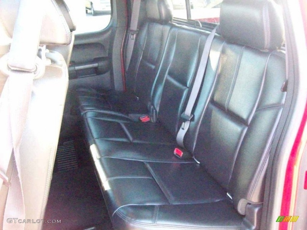 2007 Silverado 1500 LT Extended Cab 4x4 - Victory Red / Ebony Black photo #21