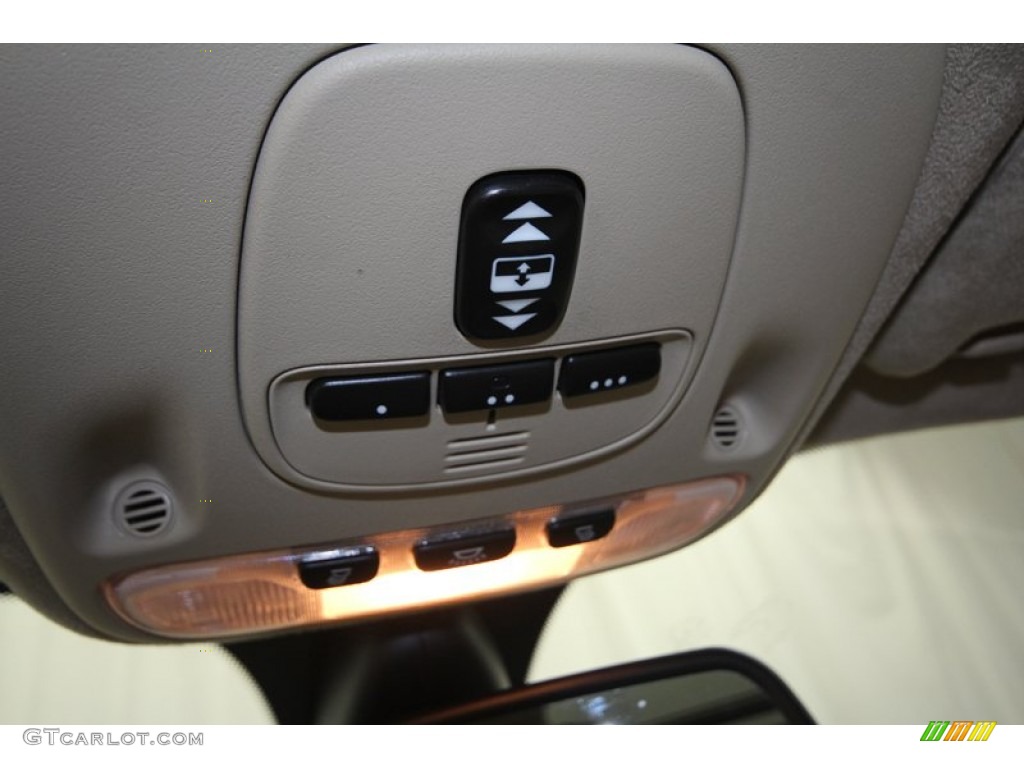 2008 Jaguar XK XKR Portfolio Edition Convertible Controls Photo #67921391