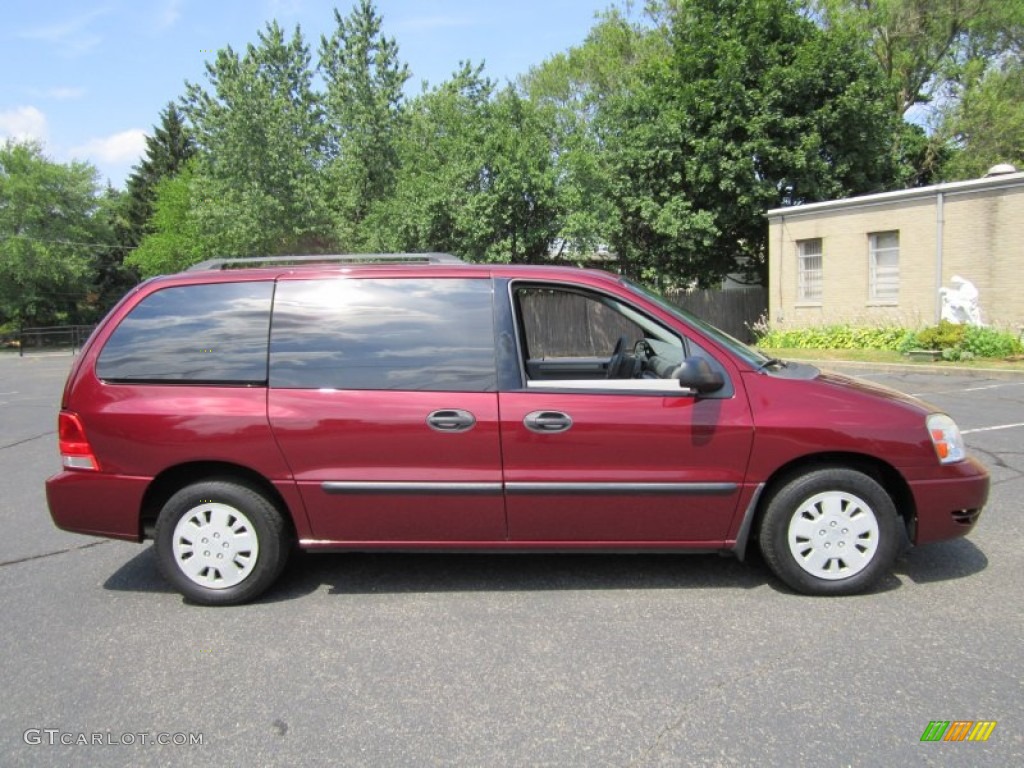 2006 Freestar SE - Dark Toreador Red Metallic / Flint Grey photo #10