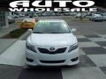 Super White - Camry SE Photo No. 2