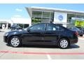 Black - Jetta SE Sedan Photo No. 2