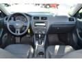 Black - Jetta SE Sedan Photo No. 14