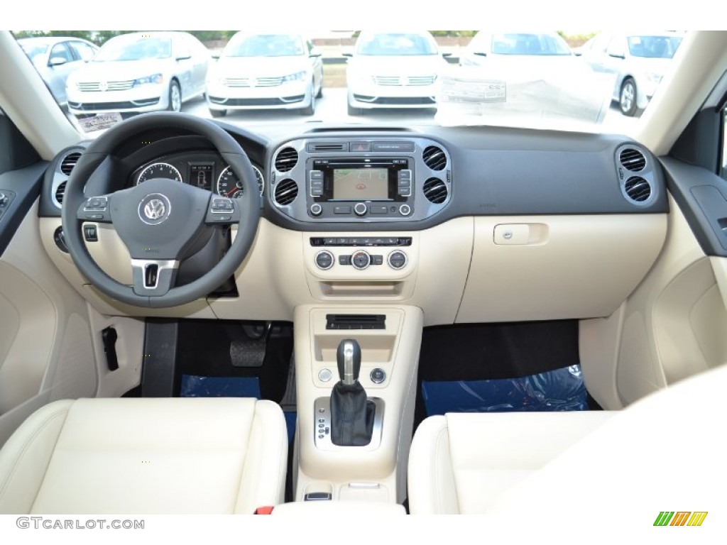 2013 Volkswagen Tiguan SEL Beige Dashboard Photo #67930430