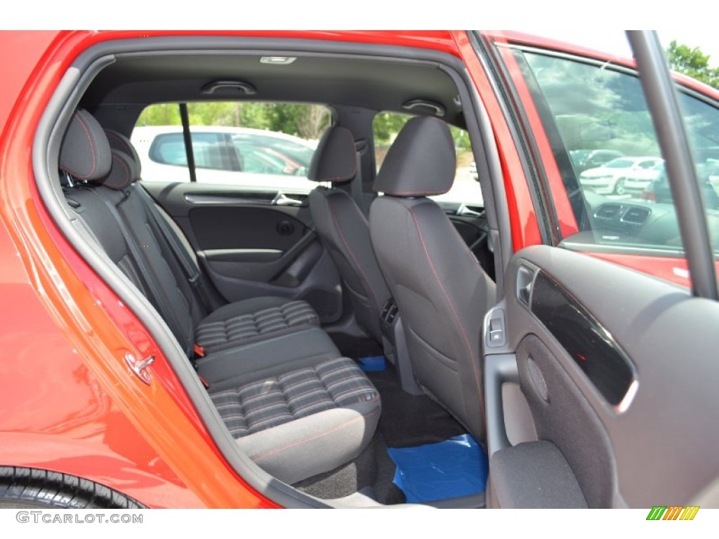Interlagos Plaid Cloth Interior 2013 Volkswagen GTI 4 Door Photo #67930532