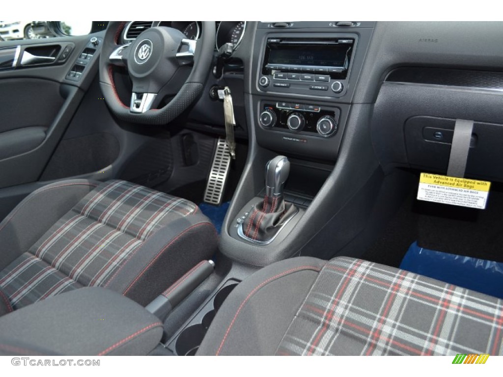 Interlagos Plaid Cloth Interior 2013 Volkswagen GTI 4 Door Photo #67930937