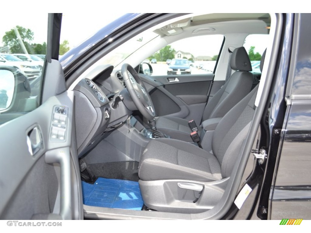 Black Interior 2013 Volkswagen Tiguan S Photo #67931018