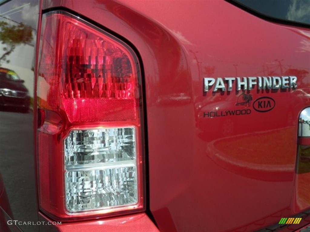 2008 Pathfinder S - Red Brawn / Cafe Latte photo #15