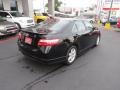 Black - Camry SE Photo No. 7