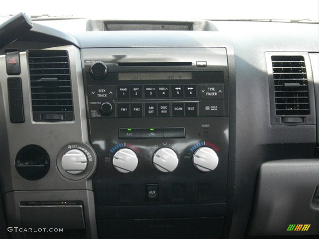 2010 Toyota Tundra Double Cab Controls Photos