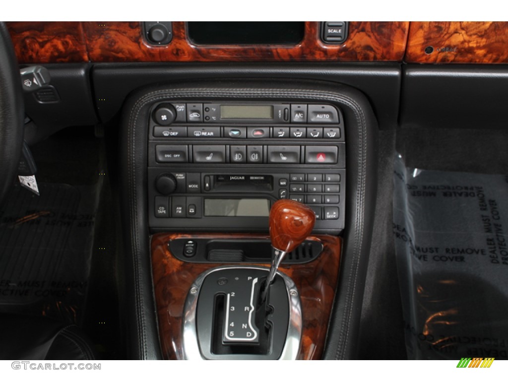 2006 Jaguar XK XK8 Convertible Controls Photo #67935239
