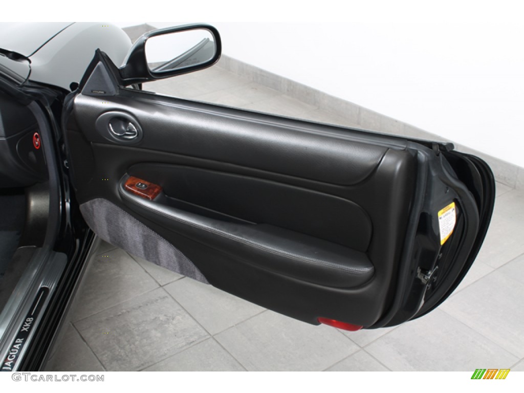 2006 Jaguar XK XK8 Convertible Charcoal Door Panel Photo #67935257
