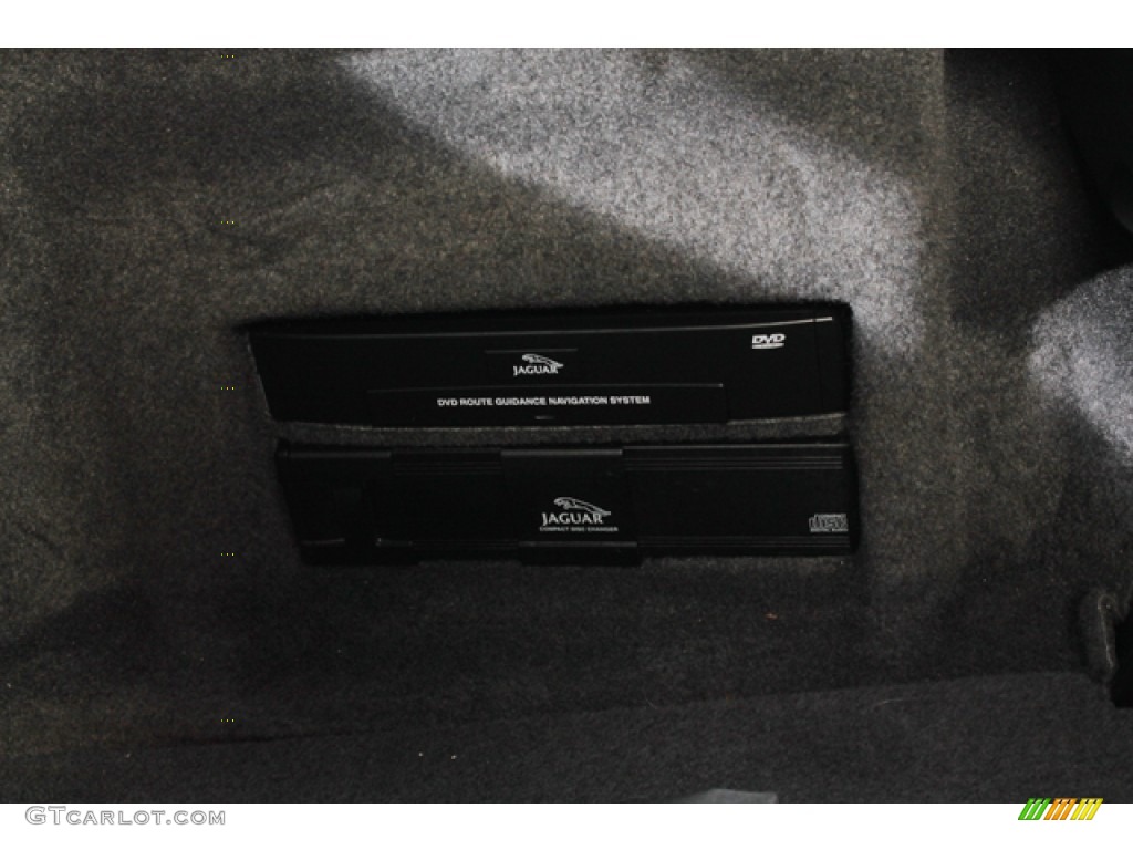 2006 Jaguar XK XK8 Convertible Audio System Photo #67935299
