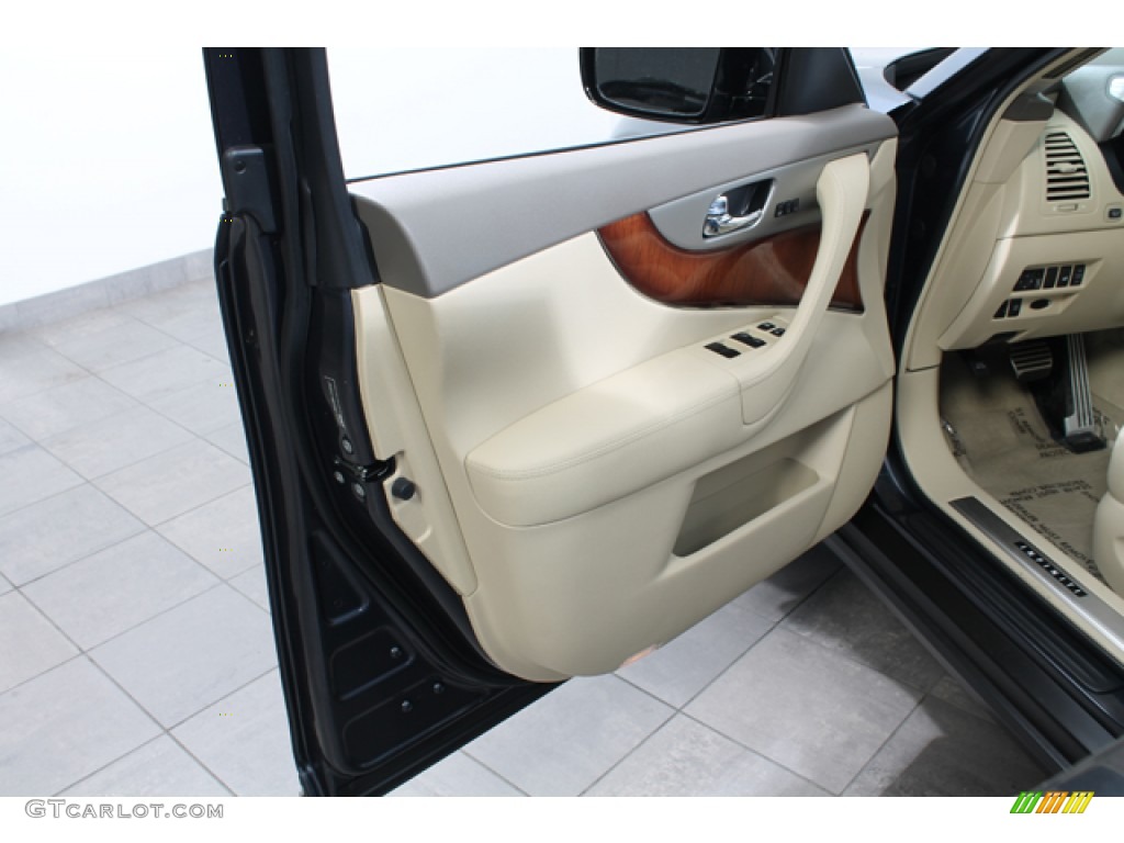 2011 Infiniti FX 35 AWD Door Panel Photos