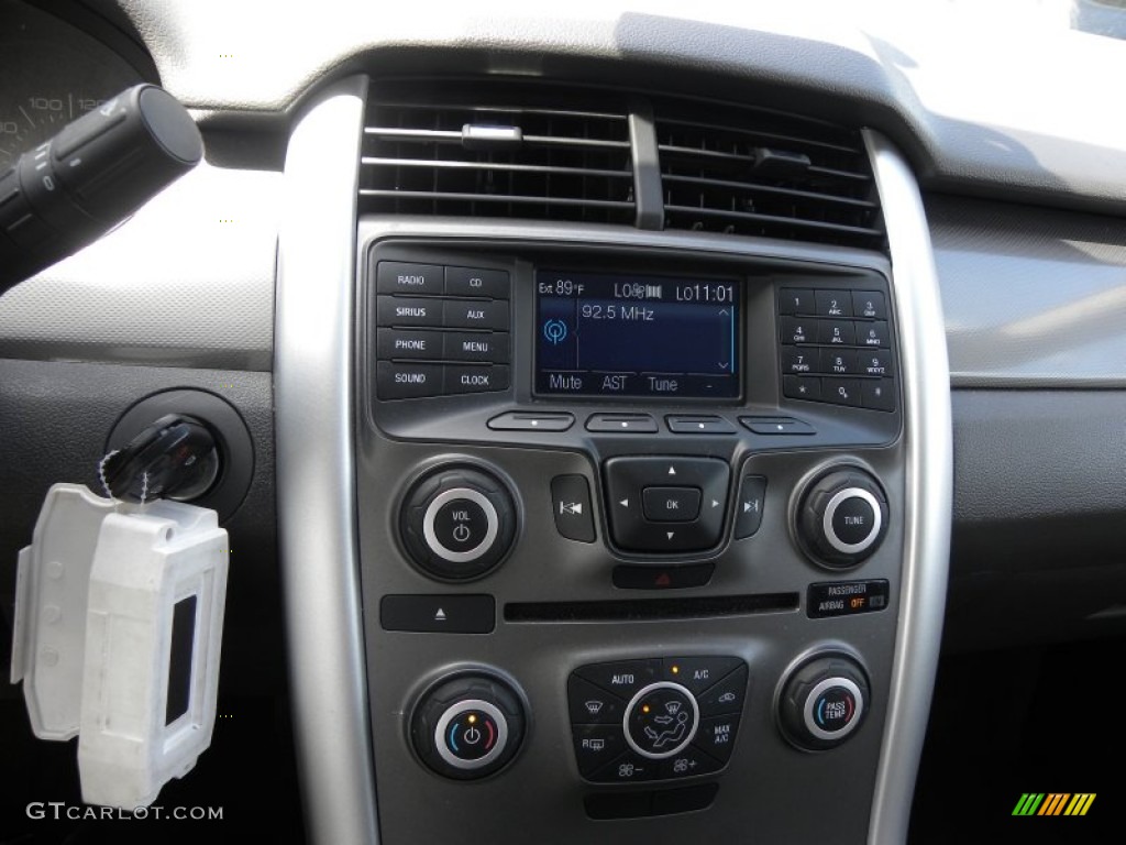 2012 Edge SEL - White Platinum Metallic Tri-Coat / Medium Light Stone photo #20