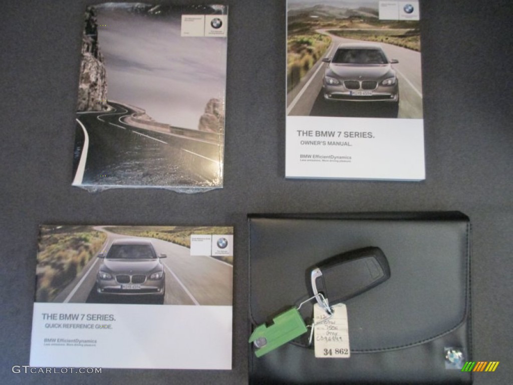 2012 BMW 7 Series 750i xDrive Sedan Books/Manuals Photo #67937534