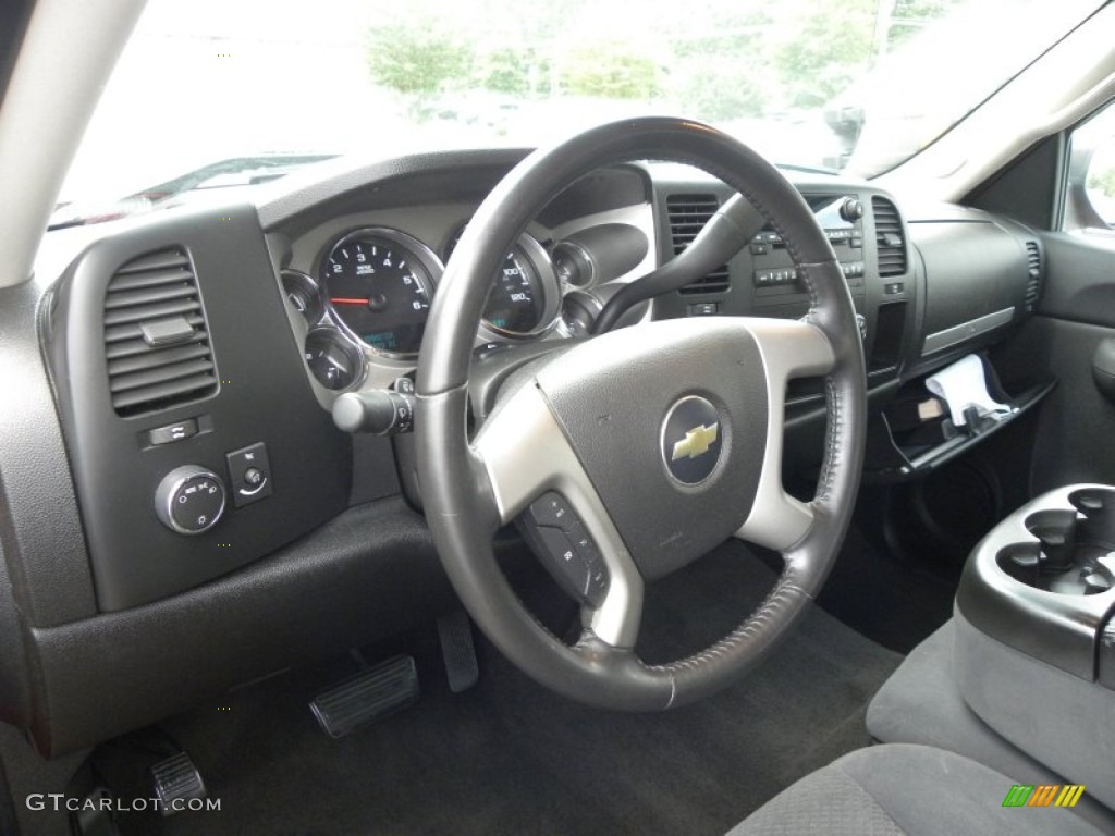 2008 Silverado 1500 LT Crew Cab - Victory Red / Ebony photo #3