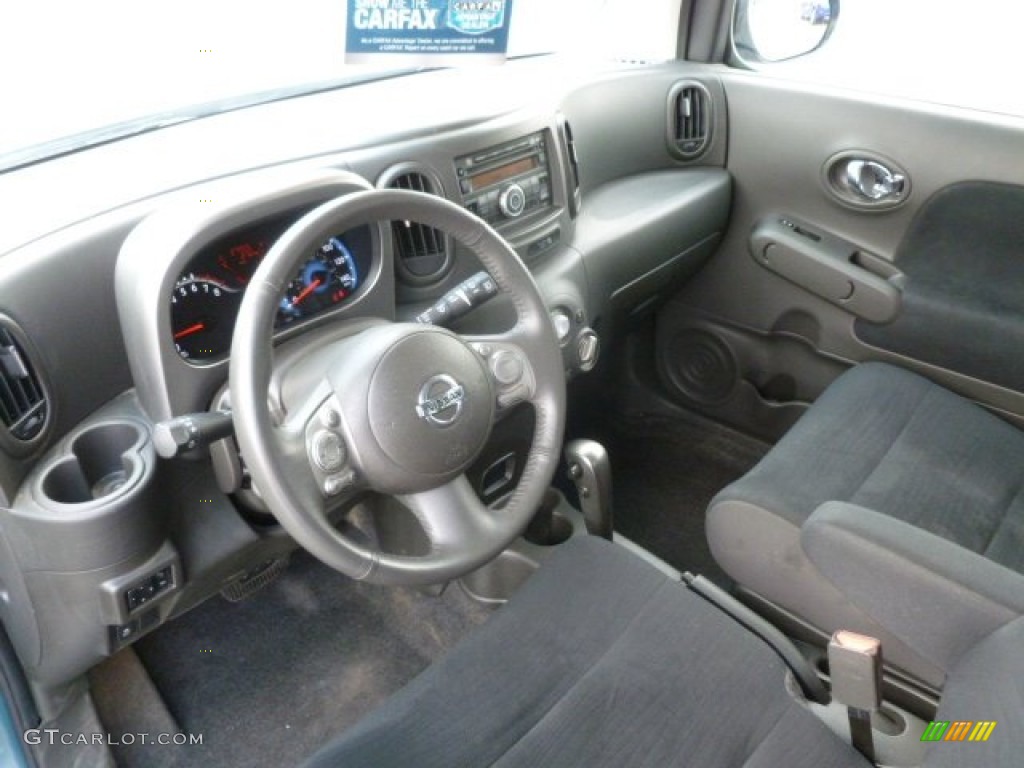 Black Interior 2011 Nissan Cube 1 8 S Photo 67938563
