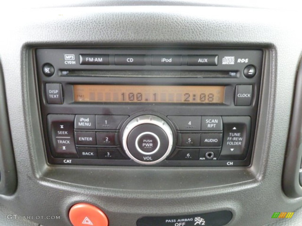2011 Nissan Cube 1.8 S Audio System Photos