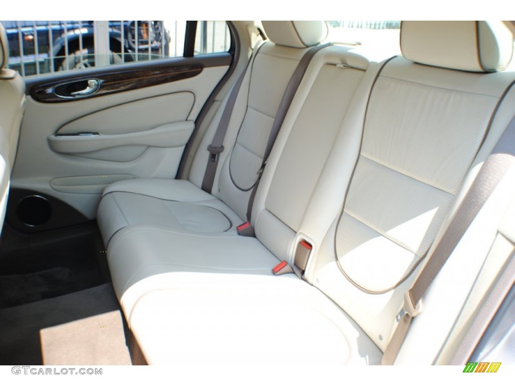2009 Jaguar XJ Vanden Plas Rear Seat Photo #67939109