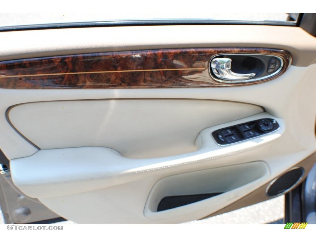 2009 Jaguar XJ Vanden Plas Champagne/Mocha Door Panel Photo #67939136