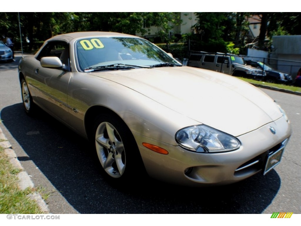 2000 XK XK8 Convertible - Topaz Metallic / Oatmeal photo #7