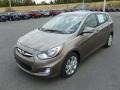 2013 Mocha Bronze Hyundai Accent SE 5 Door  photo #3