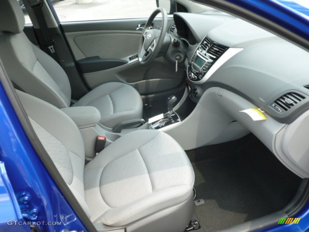 Gray Interior 2013 Hyundai Accent GLS 4 Door Photo #67940768