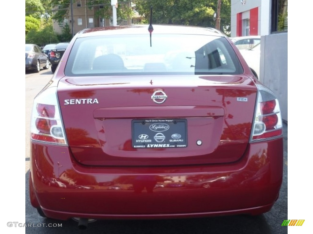 2009 Sentra 2.0 S - Red Brick / Charcoal photo #2
