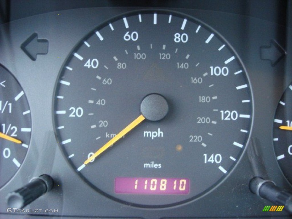 2001 ML 320 4Matic - Bourbon Metallic / designo Cognac photo #17