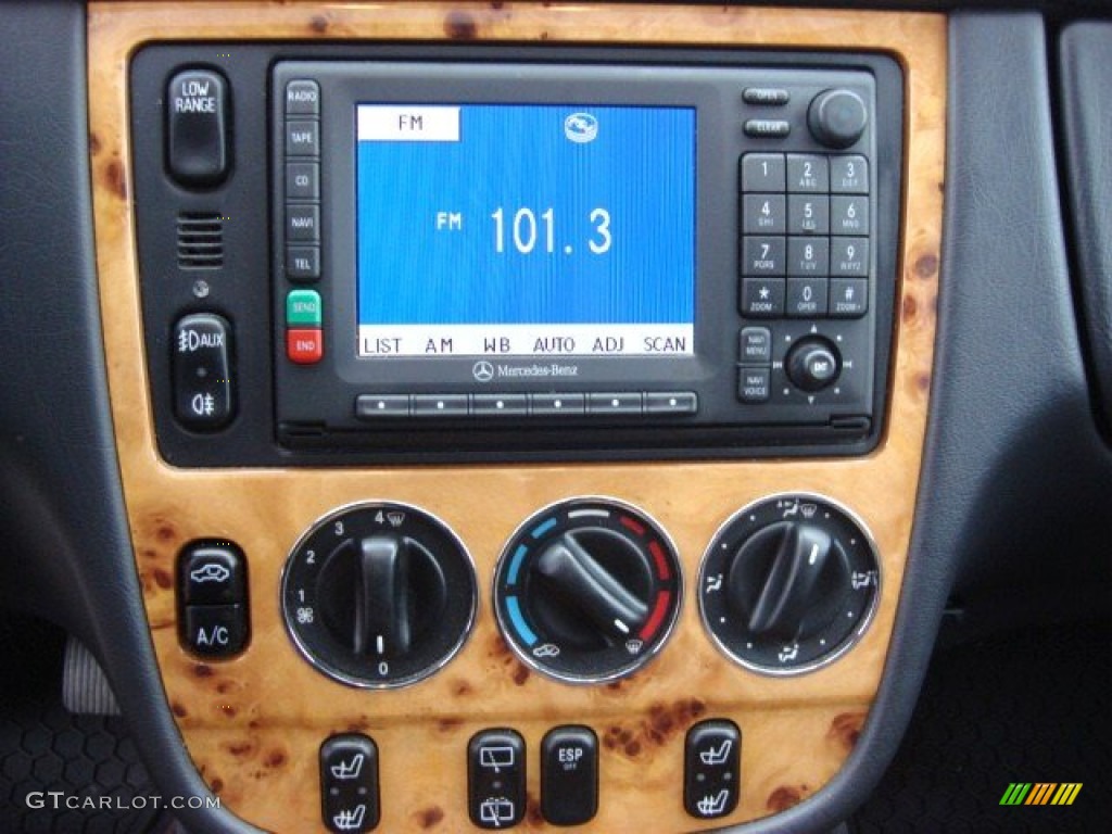 2001 Mercedes-Benz ML 320 4Matic Controls Photo #67942985