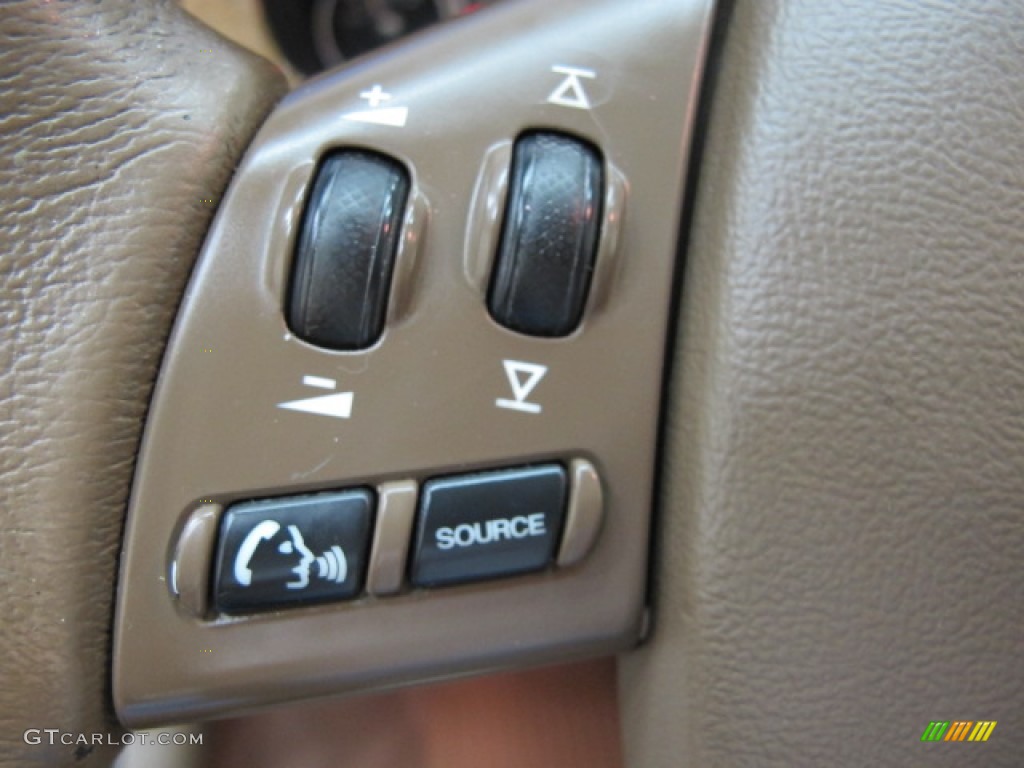 2005 Jaguar X-Type 3.0 Controls Photo #67945613