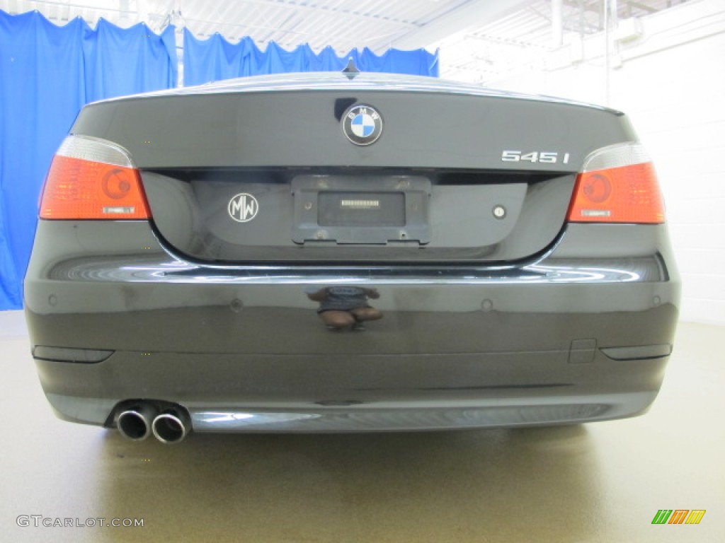 2005 5 Series 545i Sedan - Jet Black / Black photo #8