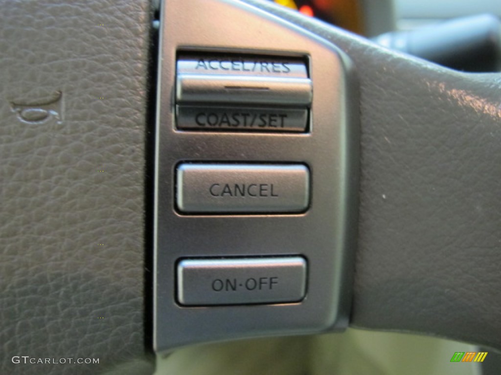 2005 Infiniti G 35 x Sedan Controls Photo #67946368