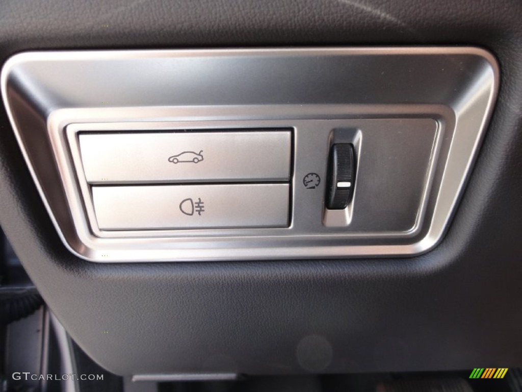 2010 Jaguar XF Premium Sport Sedan Controls Photo #67949061