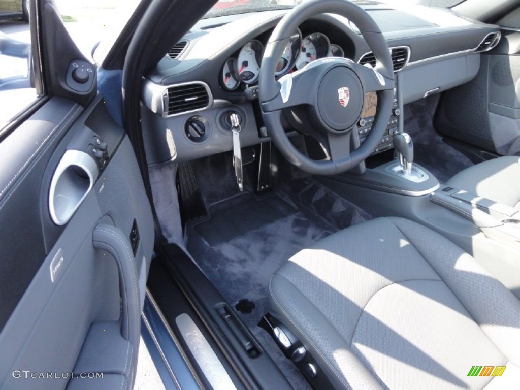 Black/Stone Grey Interior 2011 Porsche 911 Turbo Cabriolet Photo #67950350