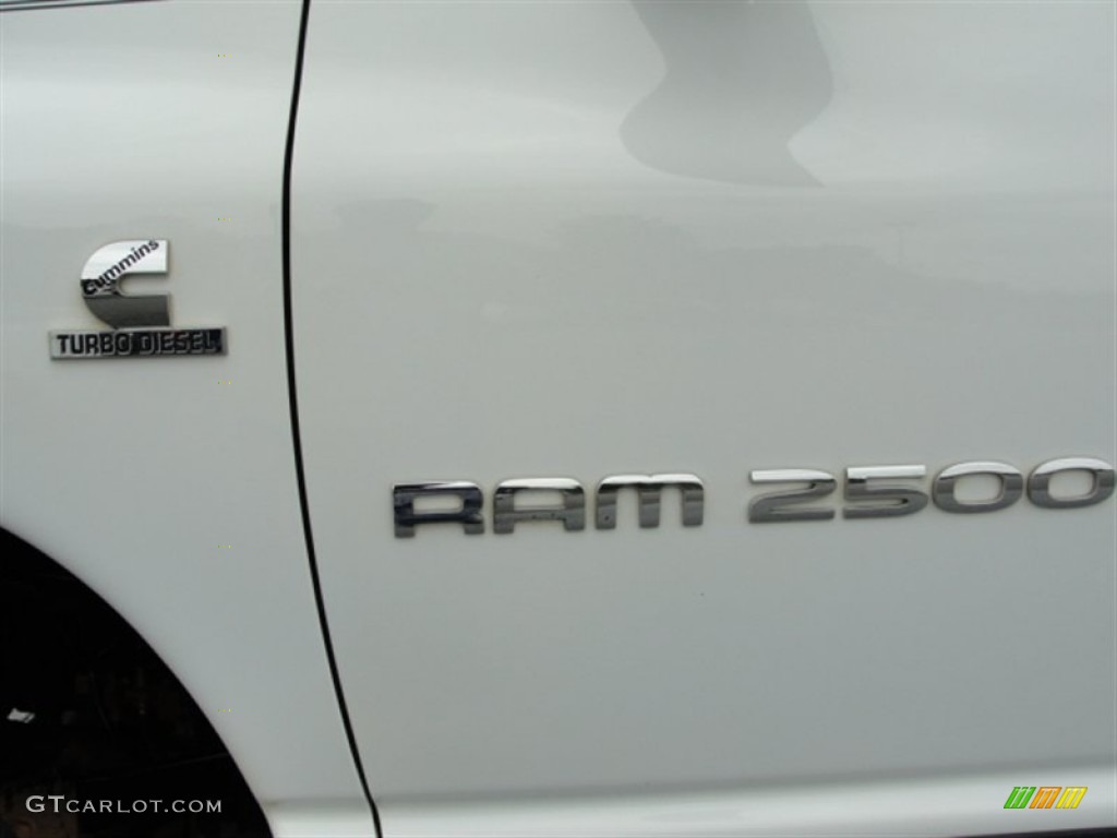 2006 Ram 2500 SLT Mega Cab 4x4 - Bright White / Medium Slate Gray photo #27
