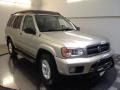 2003 Polished Pewter Metallic Nissan Pathfinder SE 4x4  photo #2